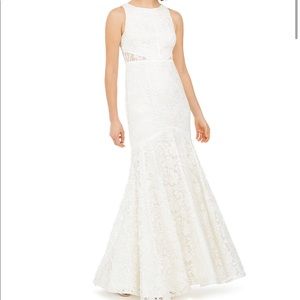 Adrianna Papell Lace Bridal Gown (Wedding Dress color Ivory) 👗💒💖